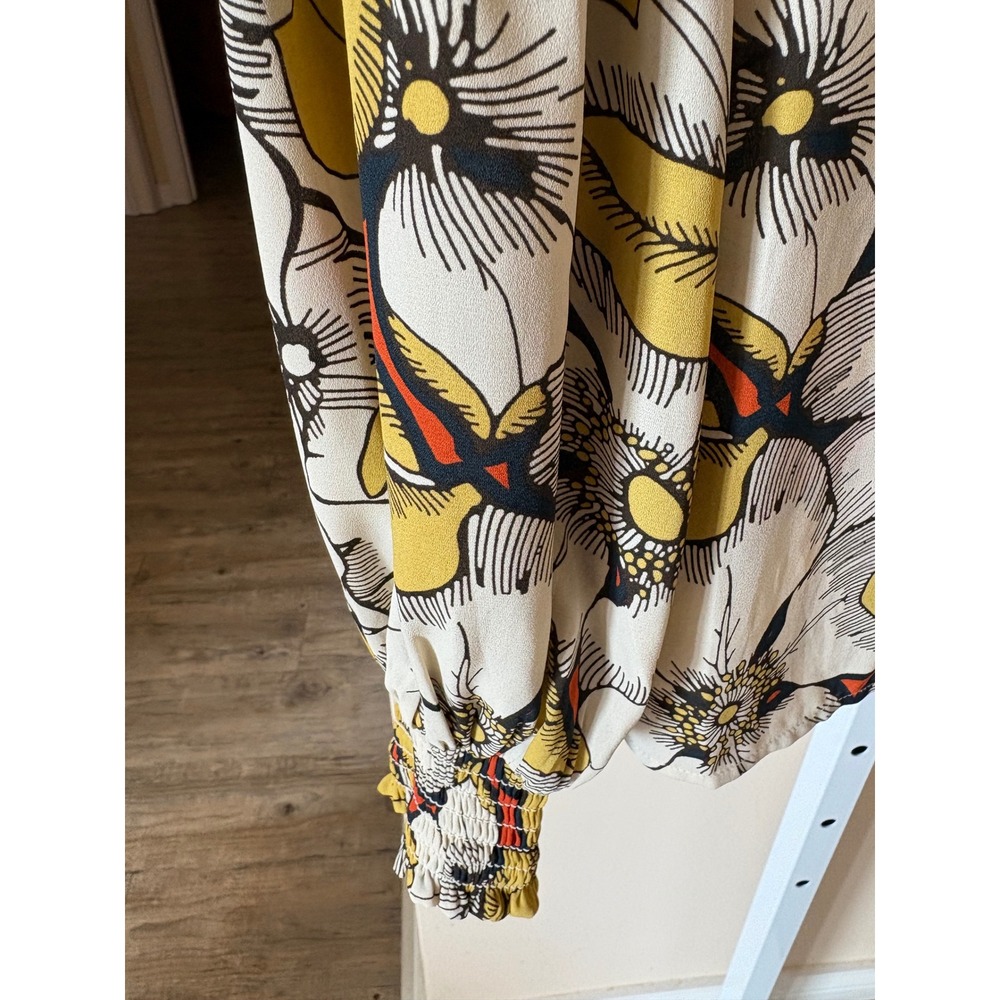 Cabi Women Mustard Floral Smocked Bishop Sleeve V-Neck Blouse Top Size M - Picture 5 of 6